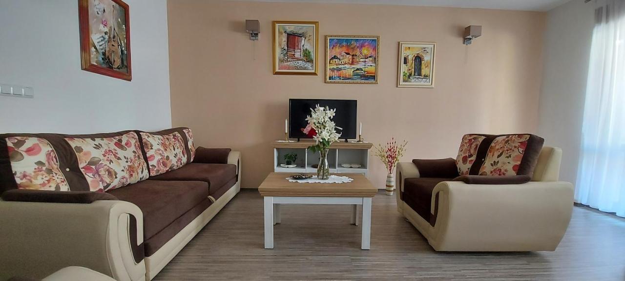 Apartments Kapetanovina Mostar Bagian luar foto