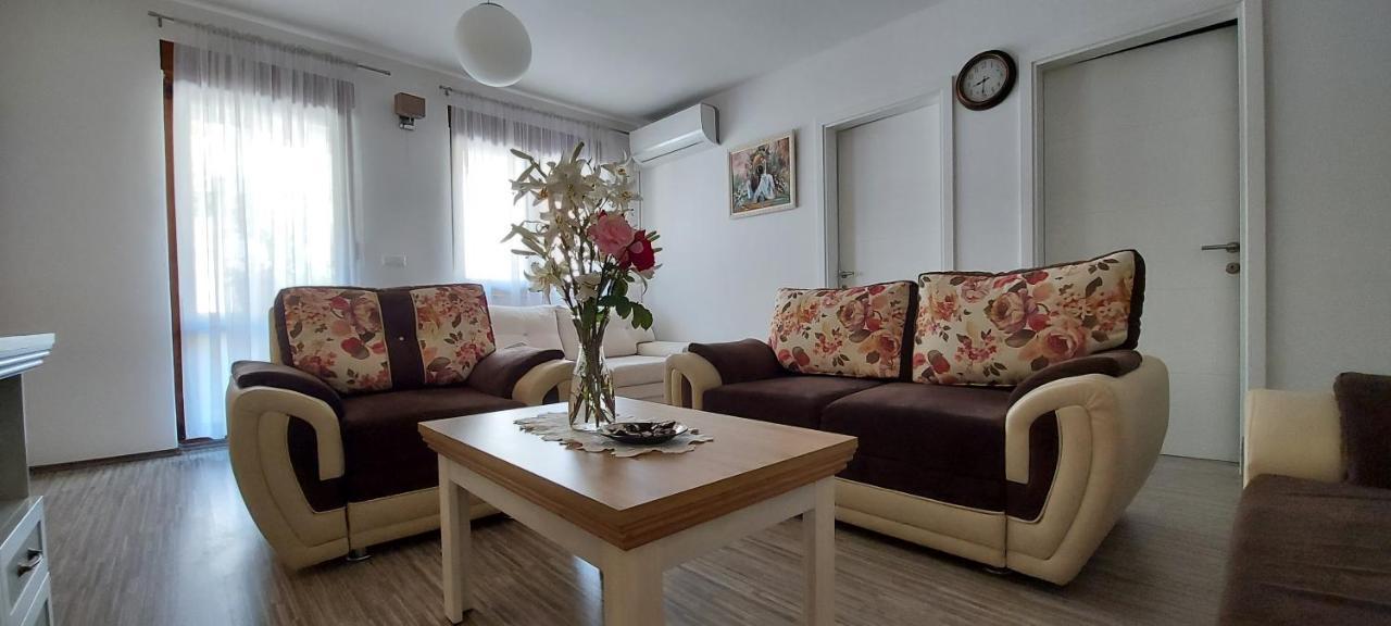 Apartments Kapetanovina Mostar Bagian luar foto
